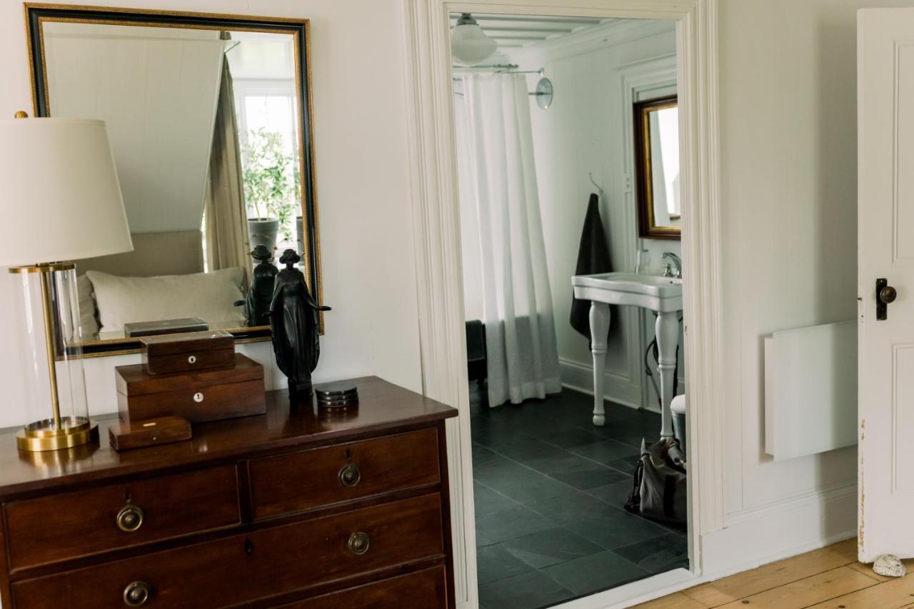 Le Vieux Presbytere Saint-Vallier Экстерьер фото